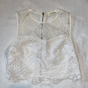 Lace white top‎